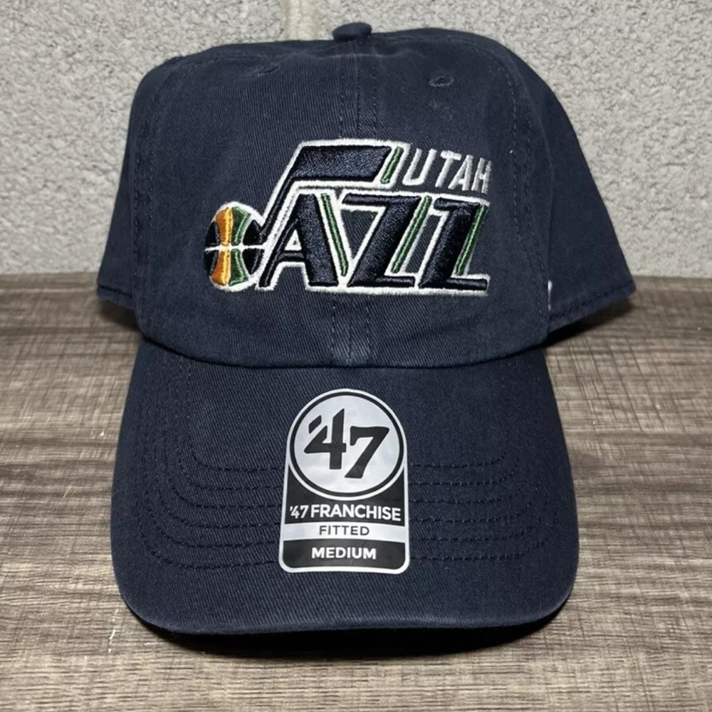 Navy Blue NBA Utah Jazz Basketball Fitted Size M '47 Franchise Dad Hat Cap NWT‎